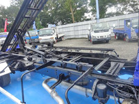 日野レンジャーセーフティクレーン3段中型（4t）[写真14]