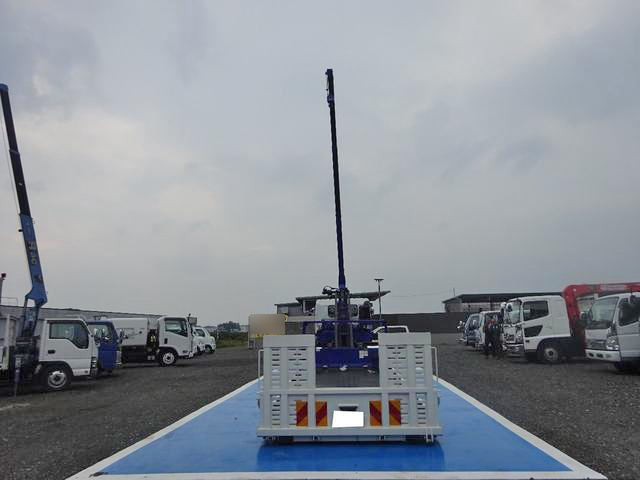 日野レンジャーセーフティクレーン3段中型（4t）[写真20]