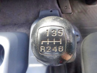 日野レンジャーセーフティクレーン3段中型（4t）[写真23]