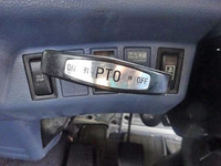 日野レンジャーセーフティクレーン3段中型（4t）[写真28]