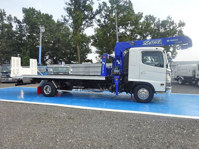 日野レンジャーセーフティクレーン3段中型（4t）[写真09]