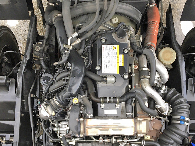 いすゞフォワード平ボディ中型（4t）[写真19]