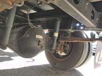 三菱ふそうキャンターアルミバン小型（2t・3t）[写真22]