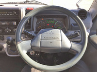 三菱ふそうキャンターアルミバン小型（2t・3t）[写真31]