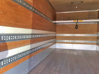 三菱ふそうキャンターアルミバン小型（2t・3t）[写真07]