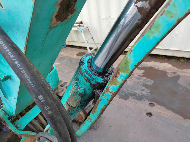 コマツミニユンボ（ミニバックホー）[写真25]