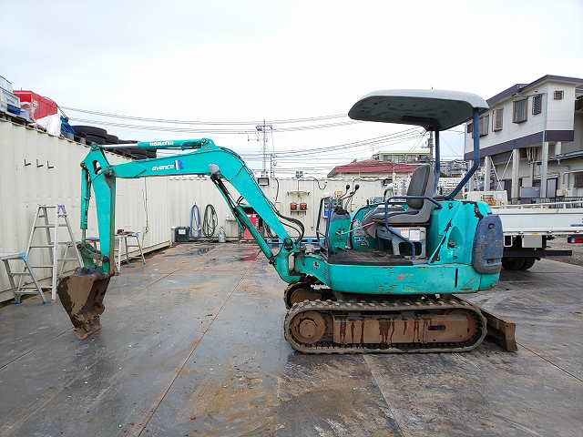 コマツミニユンボ（ミニバックホー）[写真05]