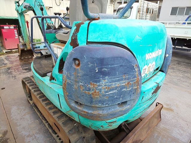 コマツミニユンボ（ミニバックホー）[写真07]