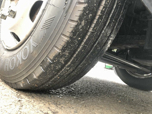 いすゞエルフクレーン5段小型（2t・3t）[写真12]