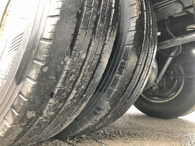 いすゞエルフクレーン5段小型（2t・3t）[写真13]