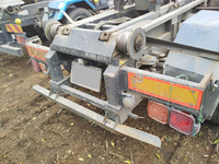 三菱ふそうファイターコンテナ専用車中型（4t）[写真11]