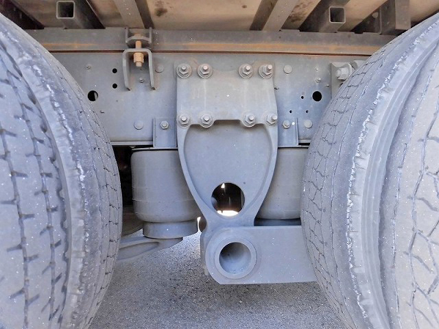 日野プロフィアアルミウイング大型（10t）[写真16]