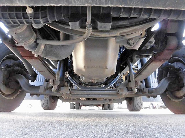 日野プロフィアアルミウイング大型（10t）[写真19]