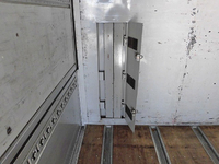 日野プロフィアアルミウイング大型（10t）[写真09]