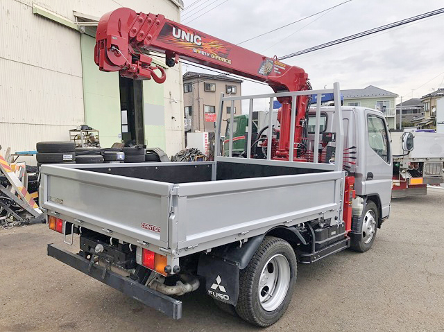 三菱ふそうキャンターユニック4段小型（2t・3t）[写真02]