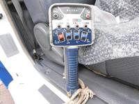 いすゞエルフクレーン3段小型（2t・3t）[写真20]