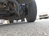 いすゞエルフクレーン3段小型（2t・3t）[写真25]