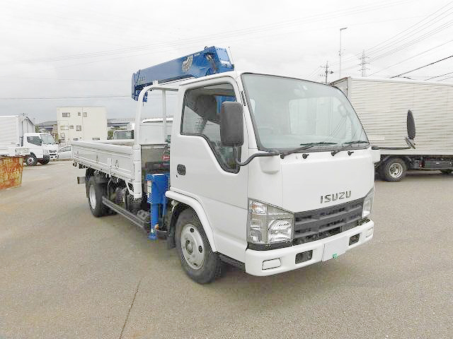 いすゞエルフクレーン3段小型（2t・3t）[写真05]