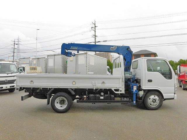 いすゞエルフクレーン3段小型（2t・3t）[写真08]