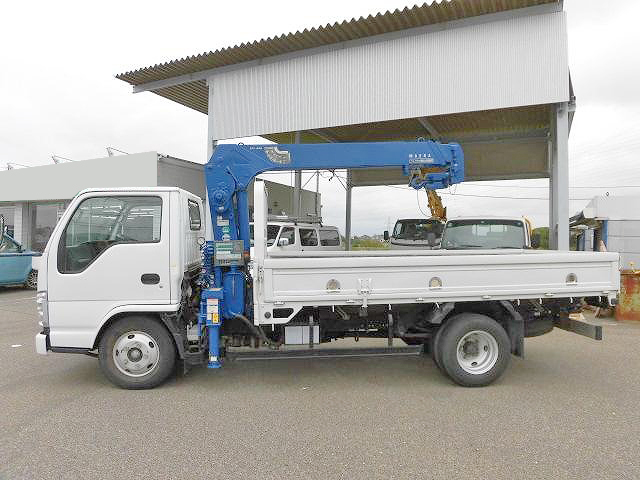 いすゞエルフクレーン3段小型（2t・3t）[写真09]
