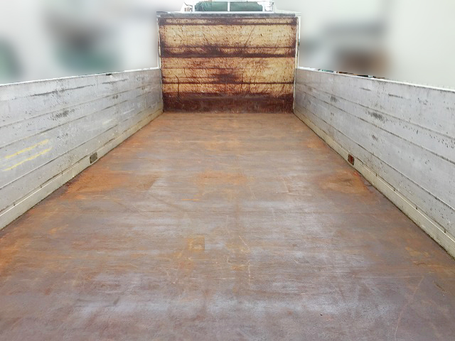 UDトラックスコンドルアルミブロック中型（4t）[写真06]