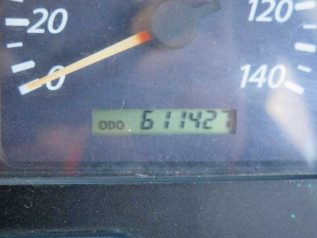 いすゞギガセルフクレーン4段大型（10t）[写真29]