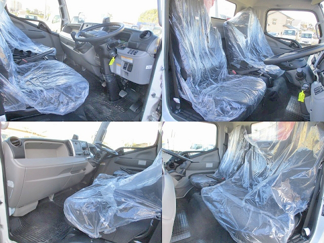 三菱ふそうキャンターセルフクレーン4段小型（2t・3t）[写真27]