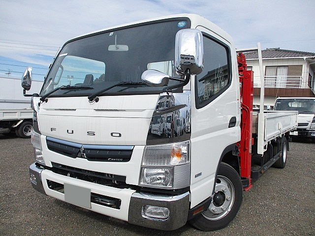 三菱ふそうキャンターセルフクレーン4段小型（2t・3t）[写真03]