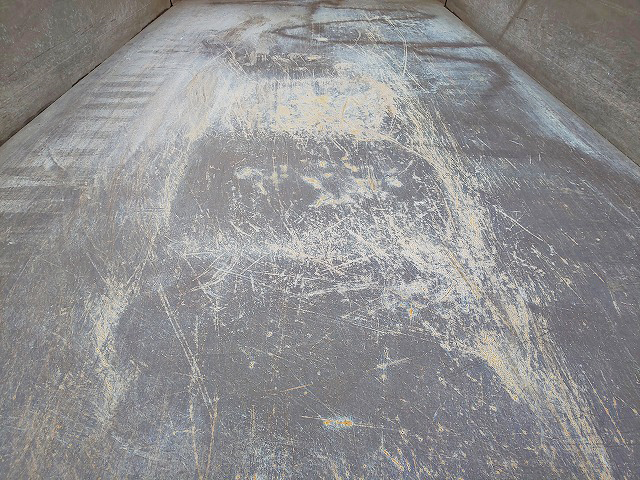 いすゞエルフダンプ小型（2t・3t）[写真16]