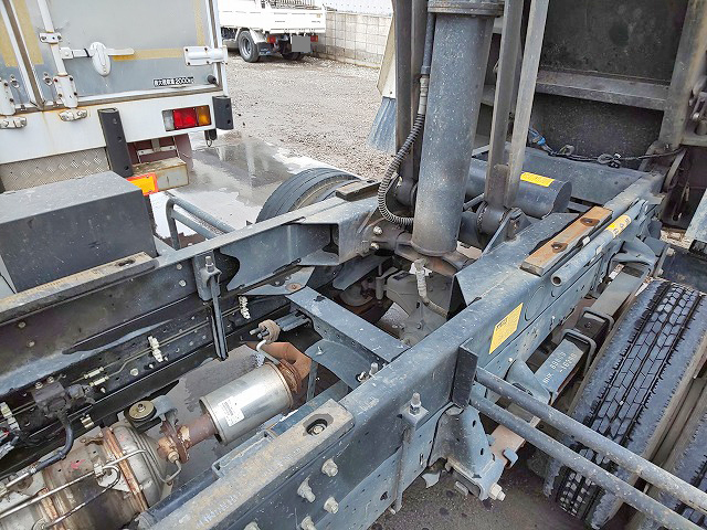 いすゞエルフダンプ小型（2t・3t）[写真21]