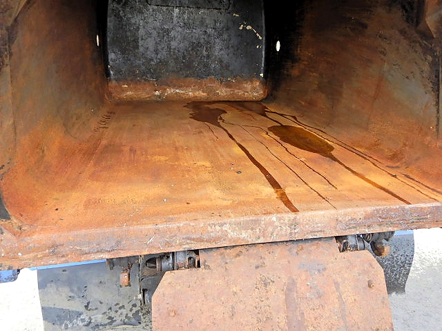 日野デュトロパッカー車（塵芥車）小型（2t・3t）[写真11]