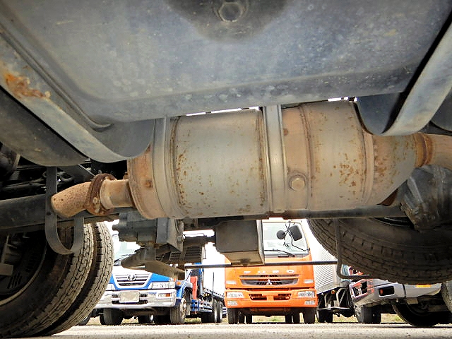 日野デュトロパッカー車（塵芥車）小型（2t・3t）[写真21]