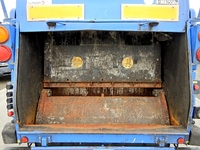 日野デュトロパッカー車（塵芥車）小型（2t・3t）[写真07]