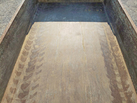 三菱ふそうキャンターダンプ小型（2t・3t）[写真15]