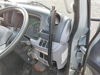 三菱ふそうキャンターダンプ小型（2t・3t）[写真33]