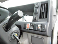 マツダタイタン幌ウイング小型（2t・3t）[写真13]