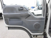 マツダタイタン幌ウイング小型（2t・3t）[写真17]