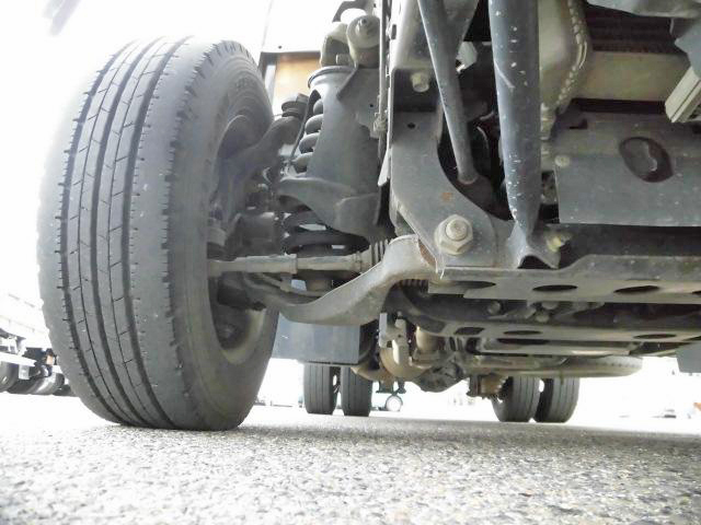 マツダタイタン幌ウイング小型（2t・3t）[写真30]