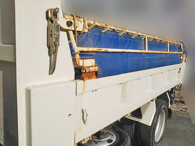 いすゞエルフダンプ小型（2t・3t）[写真12]