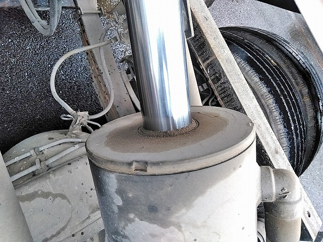 日産アトラスローダーダンプ小型（2t・3t）[写真15]