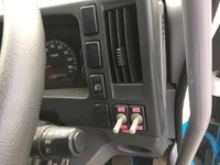 いすゞフォワードヒアブ付コンテナ専用車増トン（6t・8t）[写真37]