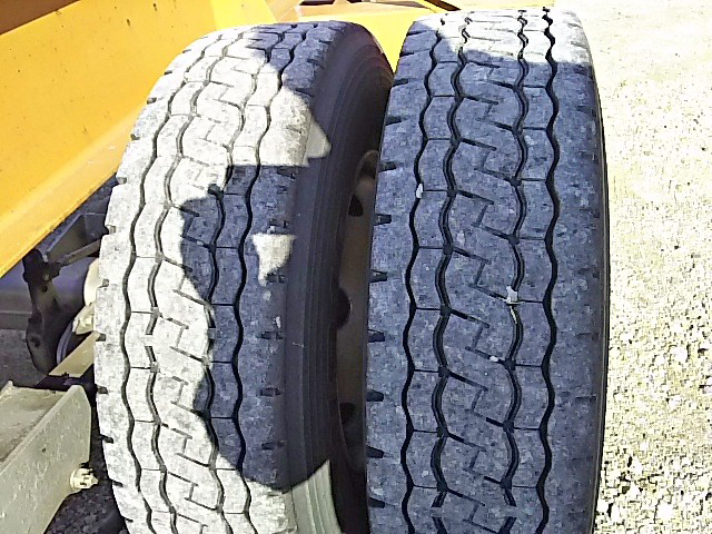 その他のメーカーその他の車種海コントレーラー大型（10t）[写真27]