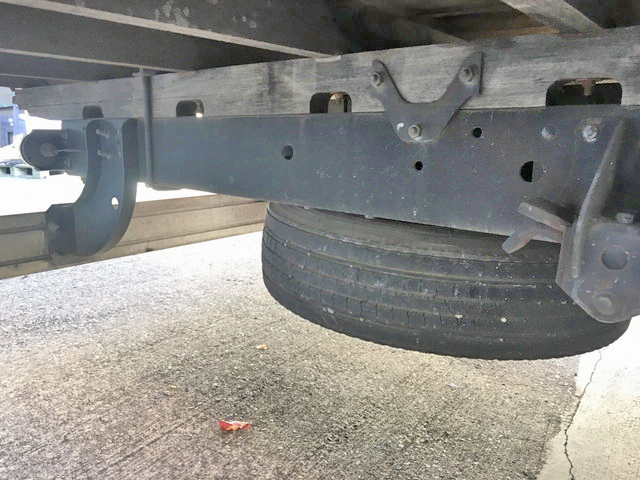 日産コンドル平ボディ中型（4t）[写真11]