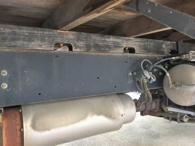 日産コンドル平ボディ中型（4t）[写真13]