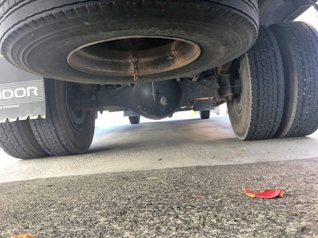 日産コンドル平ボディ中型（4t）[写真16]