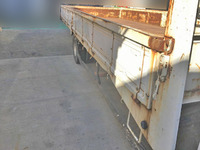 日産コンドル平ボディ中型（4t）[写真06]