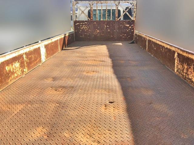 日産コンドル平ボディ中型（4t）[写真07]