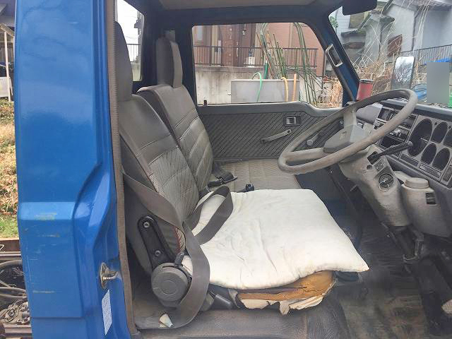 マツダタイタンダンプ小型（2t・3t）[写真17]