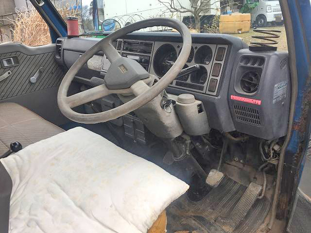 マツダタイタンダンプ小型（2t・3t）[写真18]