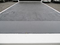 いすゞエルフ平ボディ小型（2t・3t）[写真12]